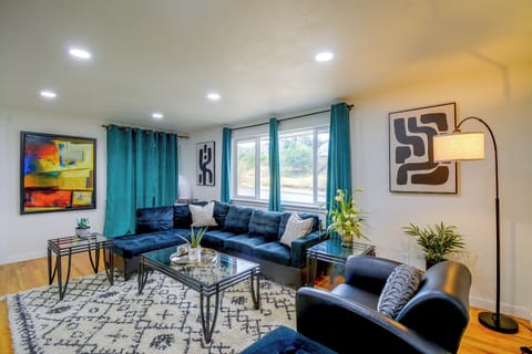Tacoma Vacation Rental | 3BR | 2BA | 1,416 Sq Ft