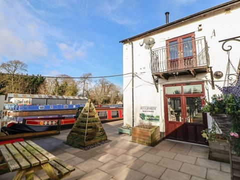 Quayside Apartment