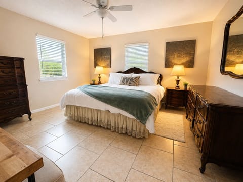 Master bedroom king bed