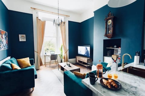 The Hague - Living Room