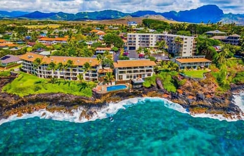 Amazing Poipu Oceanfront location between Brenneckes and Shipwreck Beaches