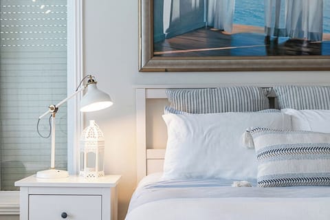 Tuck into a Queen sized bed