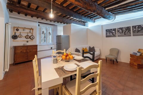 Autumn, Kitchen, Spring, Summer, Winter