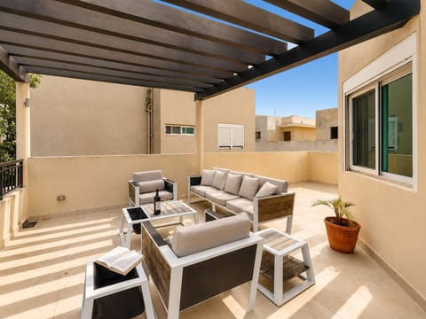 Private balcony terrace with outdoor dining