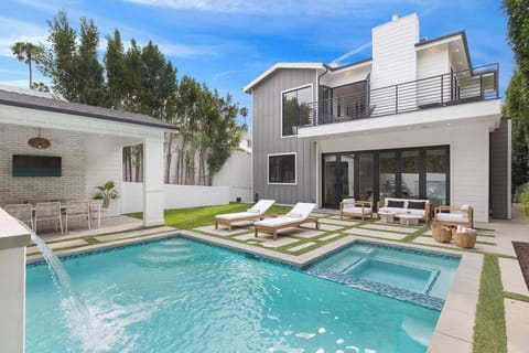 West Hollywood living with resort-style pool, spa, and full indoor-outdoor living