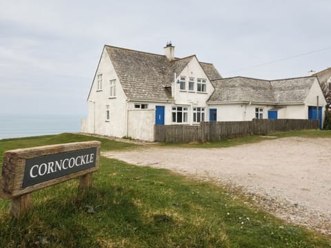 Exterior | Corncockle, Trebetherick, near Wadebridge