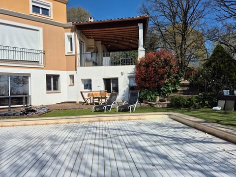 Appartement en rez-de -jardin