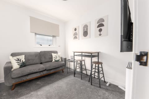 Living Room / Lounge