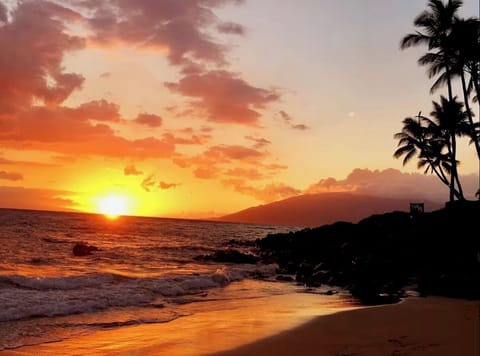 Sunset view from Kamaole Beach II