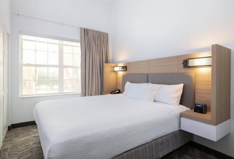Unwind in a bright, crisp bed with soft linens.
