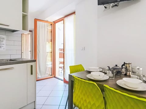 Interior Design, Flooring, Wood, Floor, Furniture, Ceiling, Room, Kitchen, Home, Major Appliance