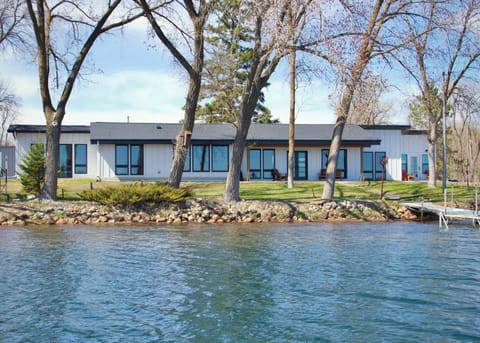 View from the water, ready for your best summer