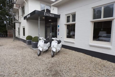 Step inside through the welcoming entrance for an easy check-in