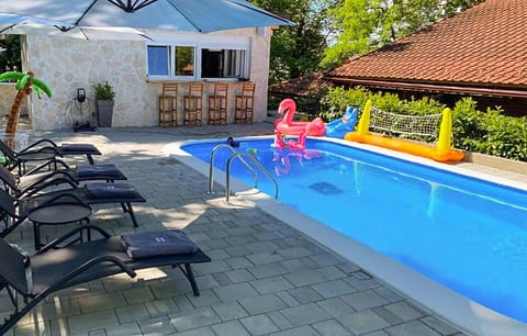 pool