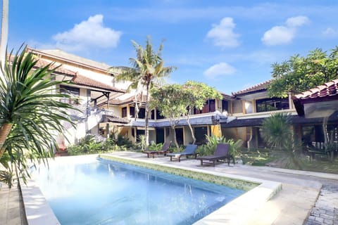 Holiday Home Swimming Pool