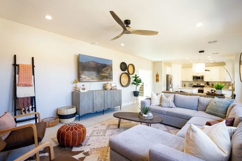 Family room with 75" Samsung smart tv