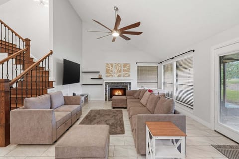 Building, Furniture, Indoors, Living Room, Room