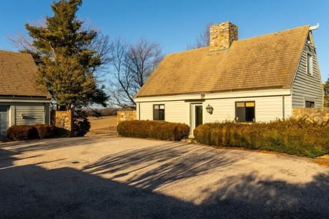 The vineyard house at 12 Ridges Vineyard has a rich history