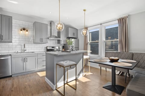 Fully updated and stocked kitchen