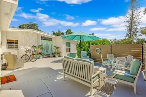 Front Entrance and Front Patio