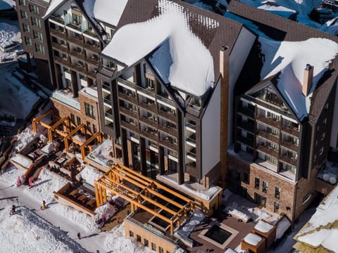 Take in the resort’s alpine setting from above the treetops.