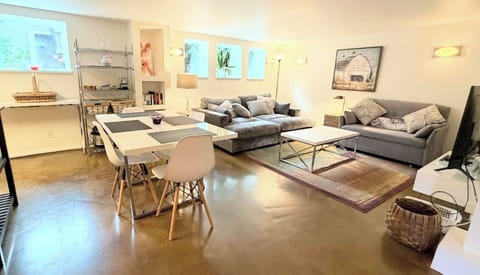 Plenty of space for your group to gather and create new memories