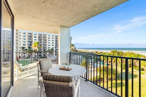 Outdoor private balcony with stunning ocean views