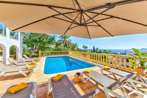Pool Terrace 