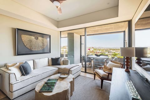 Sala de estar con vistas a la terraza privada
