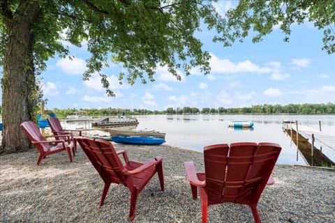 Outdoor Area | Adirondack Chairs | Lake View
