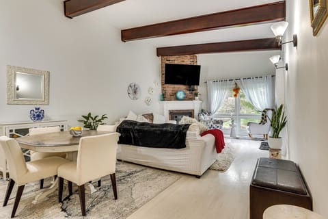Norwalk Vacation Rental | 2BR | 2BA | 900 Sq Ft