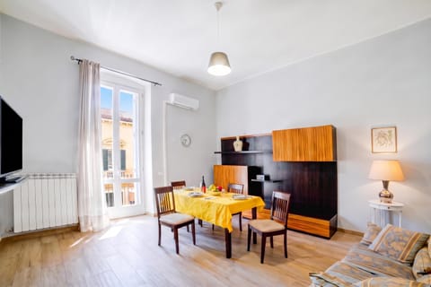 Living and dining room