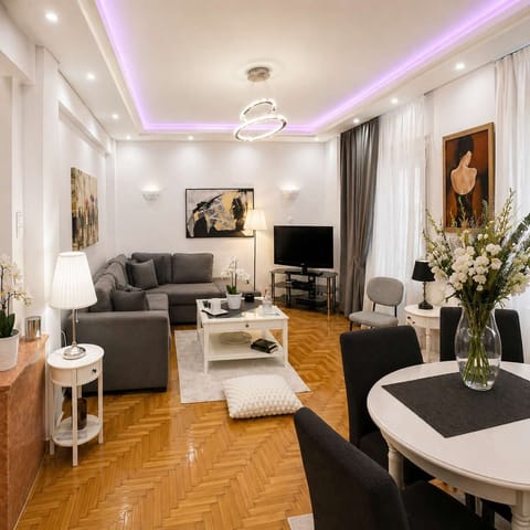 Interior space - Living room area - Bright and cozy interior space 