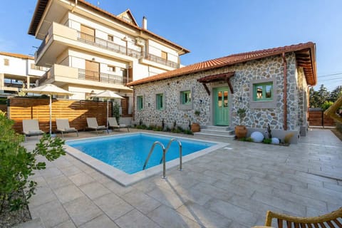 Private Stone Villa with Swimming Pool and Sun Loungers in Peaceful Setting