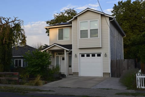 Welcome to your Salem sanctuary! This brand-new, solar-powered home offers modern luxury right in th