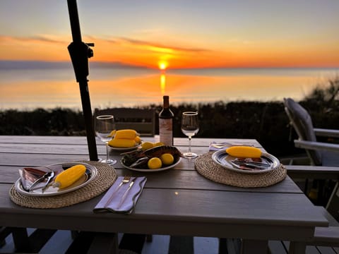 Romantic dinners by sunset