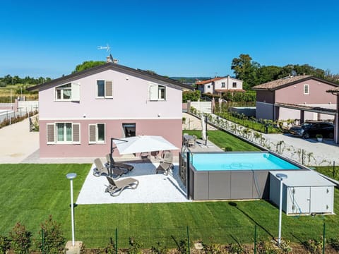 Swimming Pool, Leisure, Estate, Resort, Yard, Villa, Courtyard, Eco Hotel, Hotel