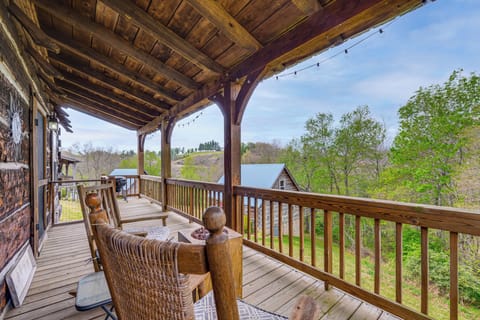 Meadows of Dan Vacation Rental | 2BR | 1BA | 900 Sq Ft | 1 Step for Entry