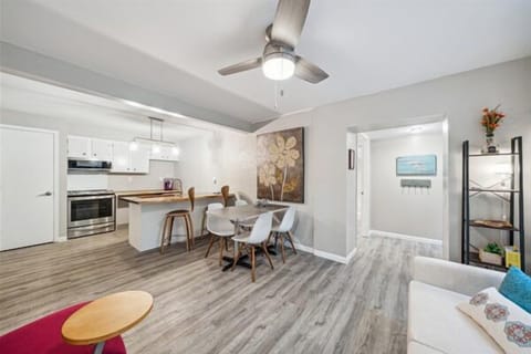 Morning Glory has a "coffee shop style" common area with  a cozy love seat, funky desk chair and dining areas.