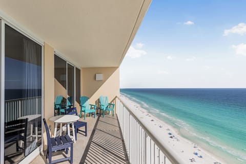 Gulf Front Private Balcony