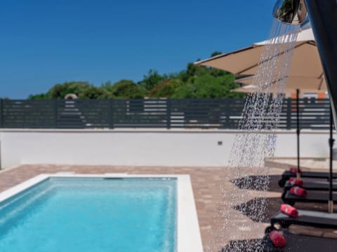 Swimming Pool, Composite Material, Resort, Leisure, Water Feature, Eco Hotel, Hotel, Shade, Design, Leisure Centre