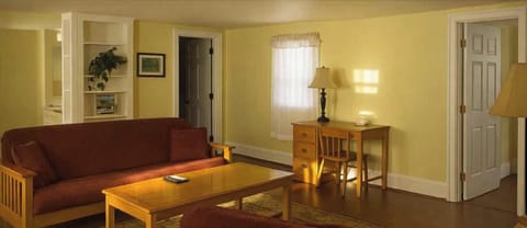 suite 1st