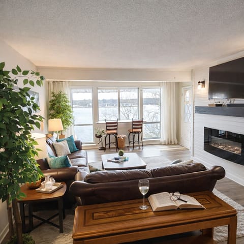 Tranquil retreat living area