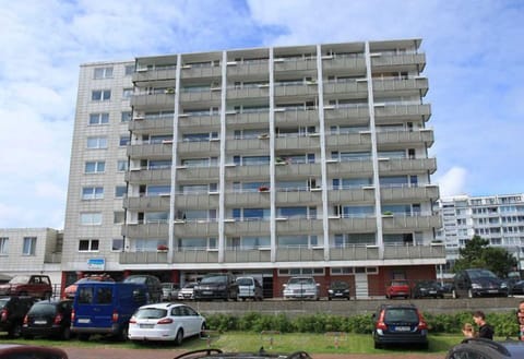 Main View of a Multi-Story Residential Building