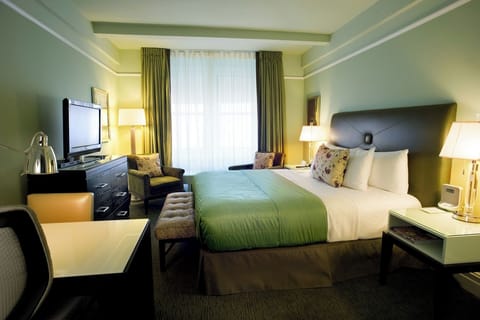 Bedroom. Interior and views may vary based on location and availability.