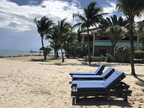 Los Porticos Beach