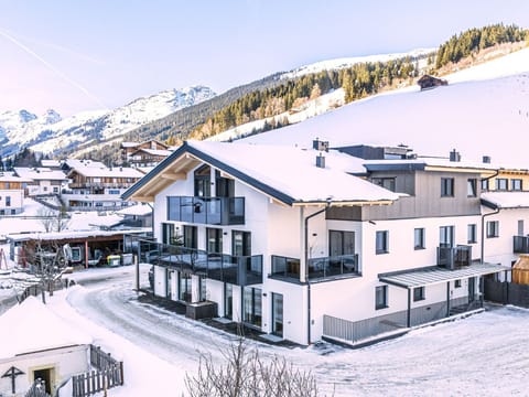 Holiday Home Exterior [winter]
