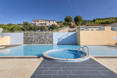 Holiday Home Swimming Pool