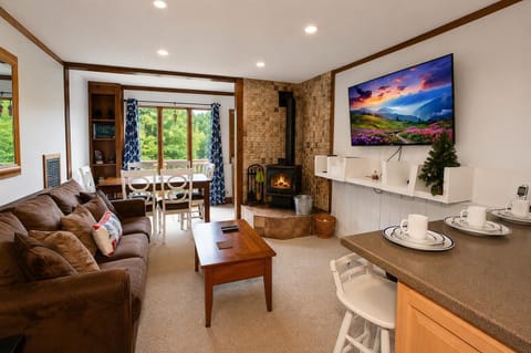 Escape to Shamrock 27A, a dog-friendly hideaway filled with mountain character, and the ideal place to relax and unwind.