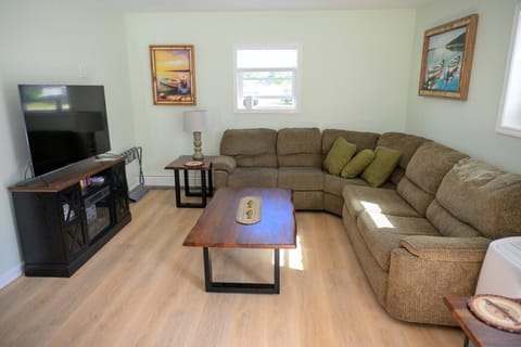 good-days-marina-vacation-rentals-houghton-lake-45